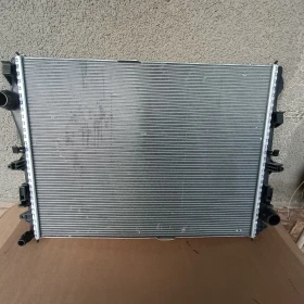 Радиатор за охлаждане zа Мерцедес W205 W213 W253 X253 E200, снимка 3