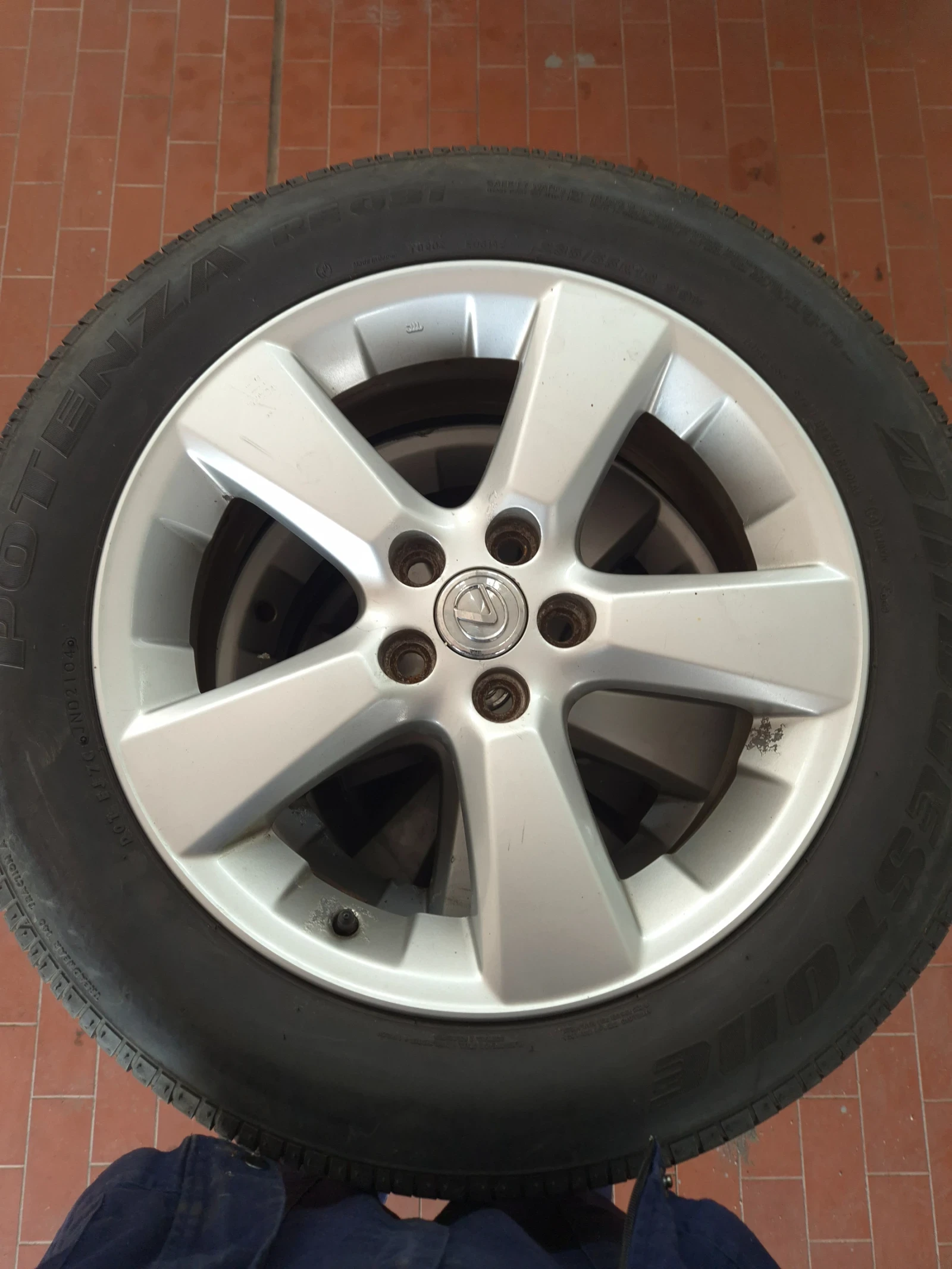���� � ������ 235/55R18 �� Lexus RC | Mobile.bg � ����������� 5