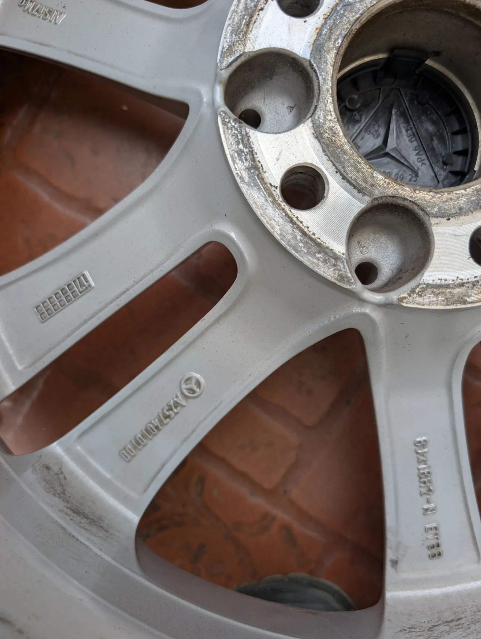 ���� � ������ 245/40R18 | Mobile.bg � ����������� 13