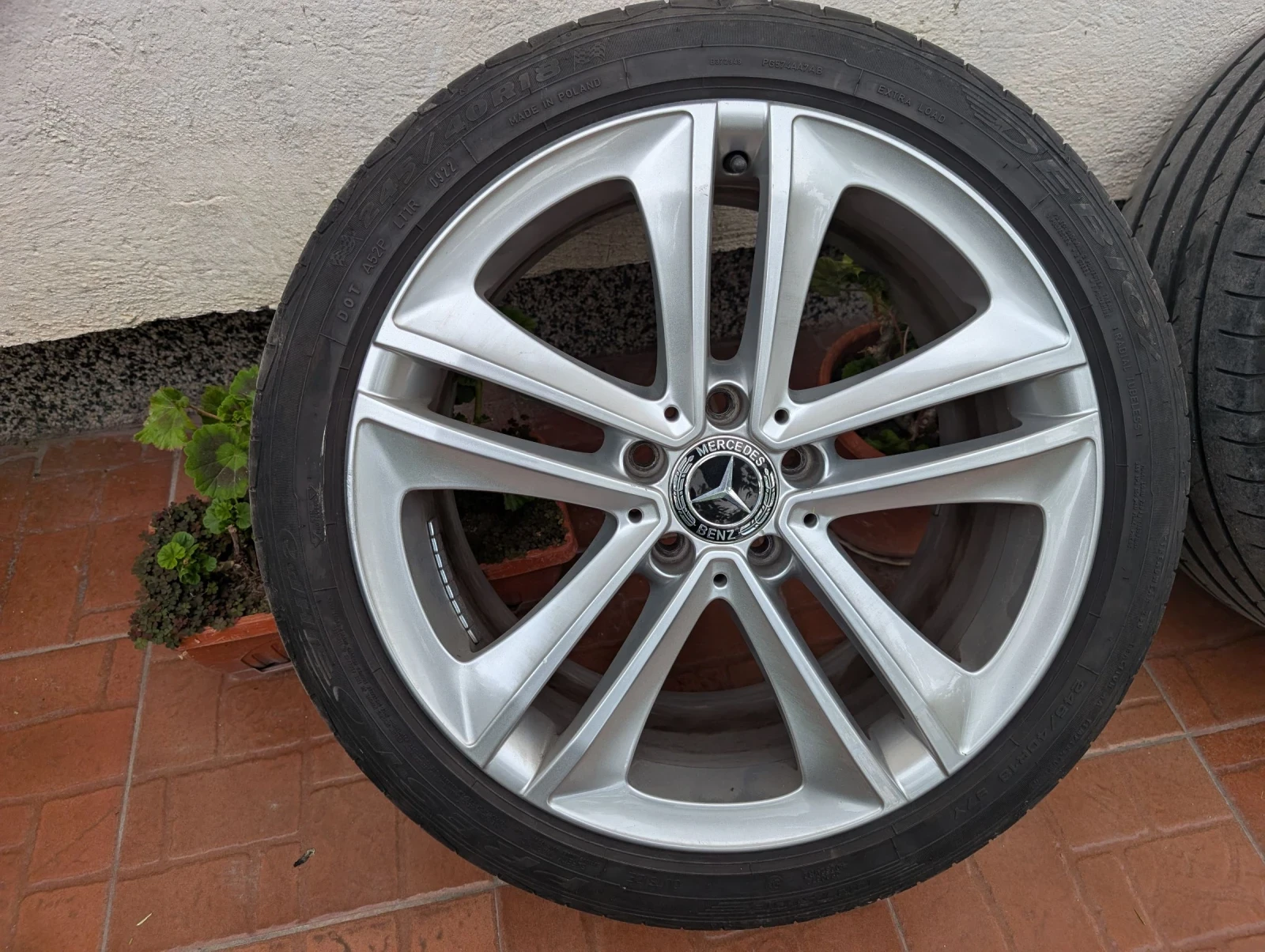 ���� � ������ 245/40R18 | Mobile.bg � ����������� 5