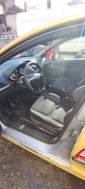 Peugeot 207 1, 4 HDI , снимка 11