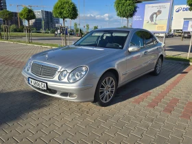 Mercedes-Benz E 220, снимка 1