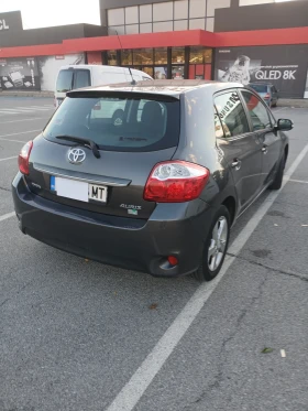 Toyota Auris, снимка 2