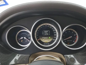 Mercedes-Benz CLS 63 AMG * Harman Kardon* Масажи, снимка 9