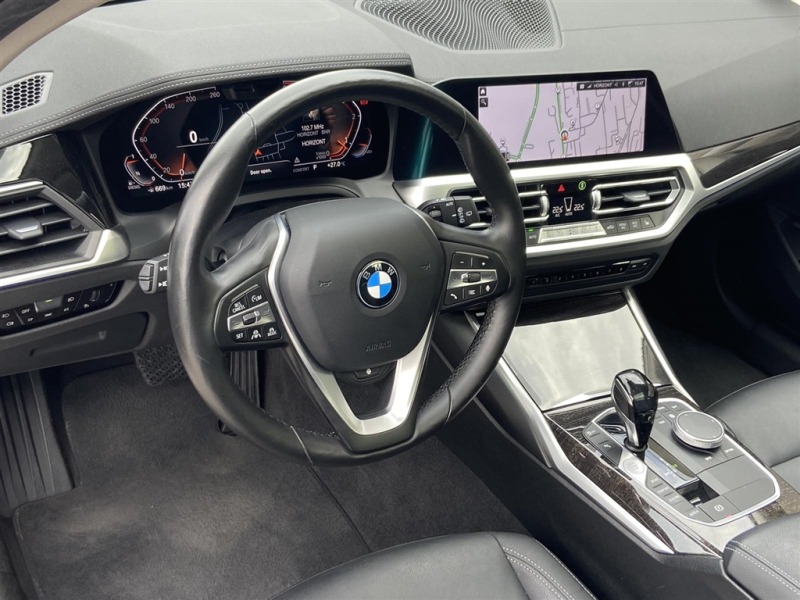 BMW 320 xDrive Touring, снимка 5 - Автомобили и джипове - 42257328