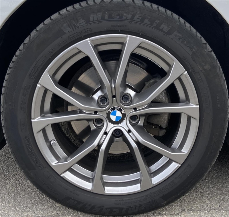 BMW 320 xDrive Touring, снимка 4 - Автомобили и джипове - 42257328