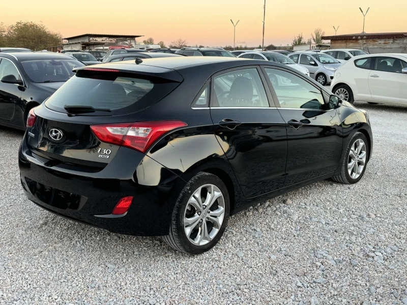 Hyundai I30 1.7CRDI, снимка 4 - Автомобили и джипове - 47882661