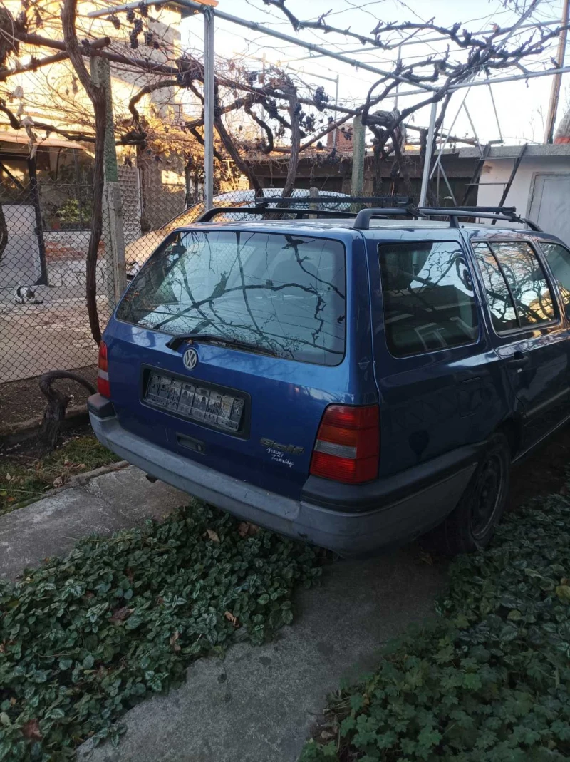 VW Golf Голф3 комби, снимка 1 - Автомобили и джипове - 49031567