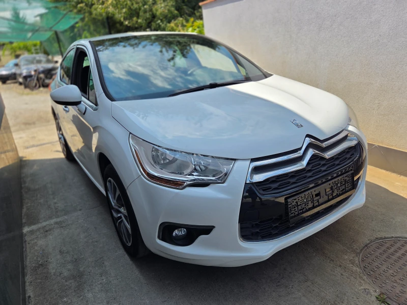 Citroen DS4 1.6 е-HDI NAVI ПЕРФЕКТЕН , снимка 13 - Автомобили и джипове - 51017269