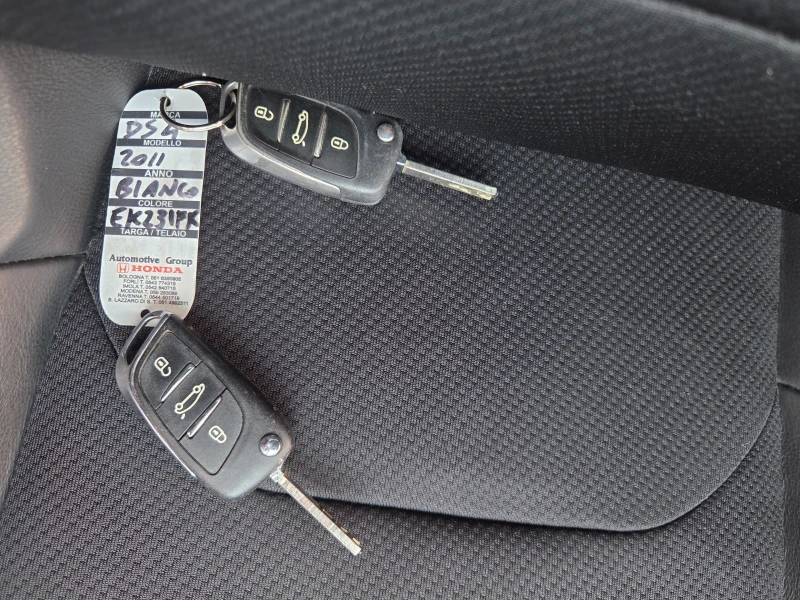 Citroen DS4 1.6 е-HDI NAVI ПЕРФЕКТЕН , снимка 12 - Автомобили и джипове - 51017269