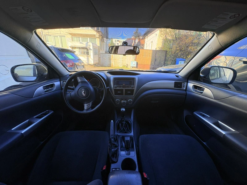 Subaru Impreza, снимка 5 - Автомобили и джипове - 52429100