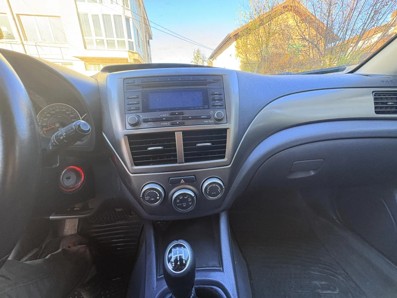 Subaru Impreza, снимка 7 - Автомобили и джипове - 52429100
