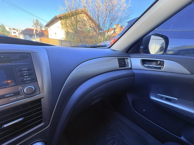 Subaru Impreza, снимка 8 - Автомобили и джипове - 52429100