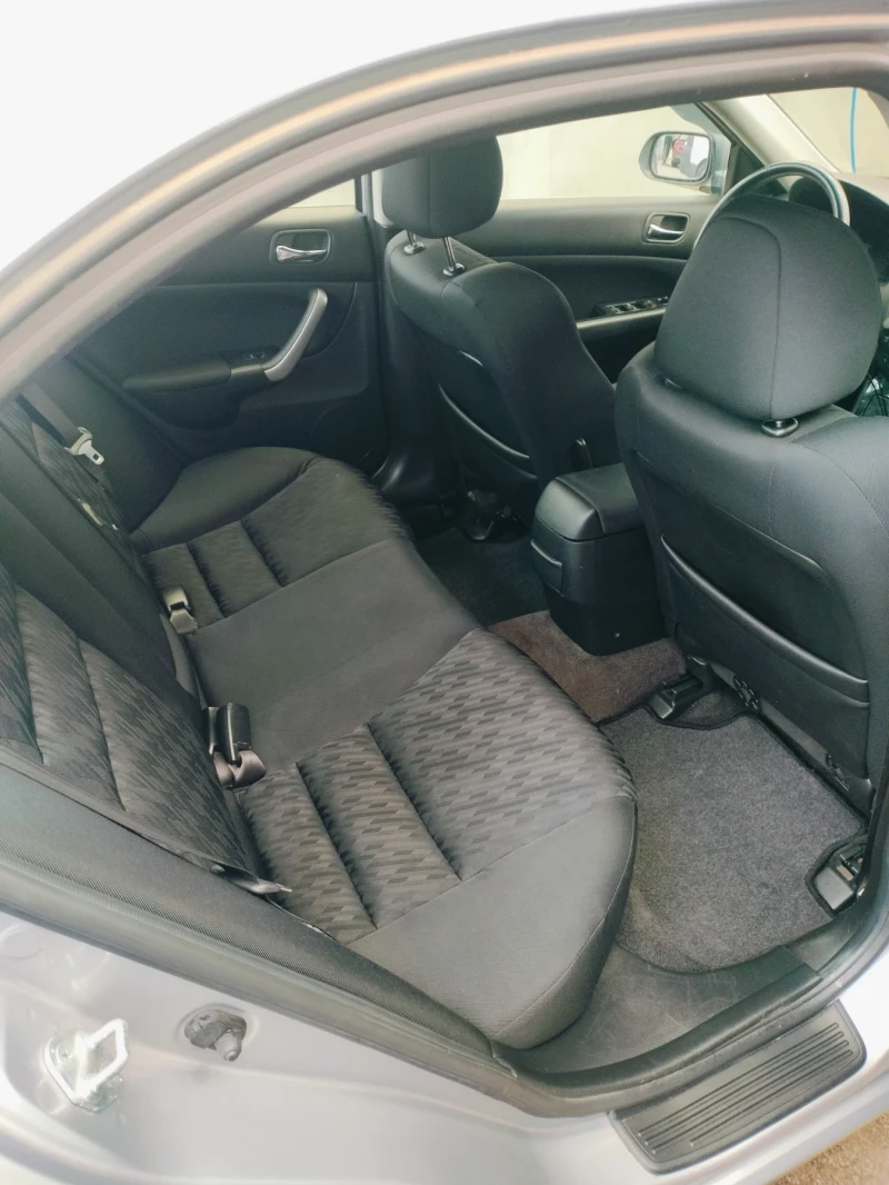 Honda Accord, снимка 12 - Автомобили и джипове - 52105476