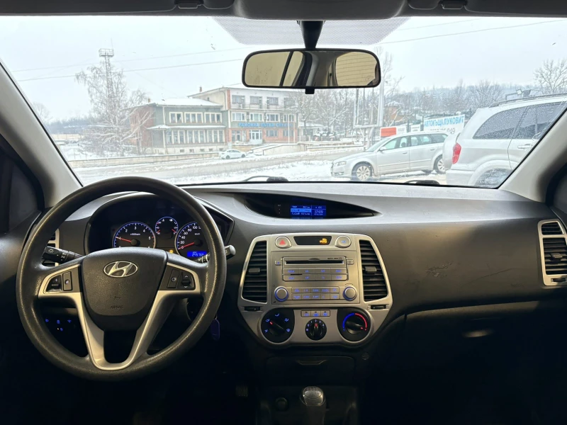 Hyundai I20 1.4CRDI 90k.c, снимка 9 - Автомобили и джипове - 53377421