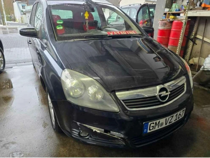 Opel Zafira 1.9 CDTI Германия Нави Темпомат 1-Соб. Реални КМ, снимка 2 - Автомобили и джипове - 53396923