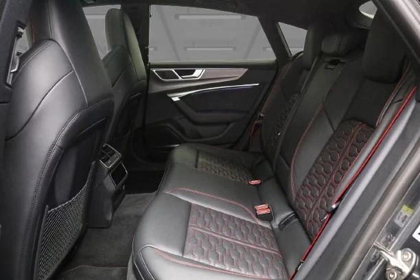 Audi Rs7 Performance Quattro = Black Optic Plus = Гаранция, снимка 14 - Автомобили и джипове - 55000883