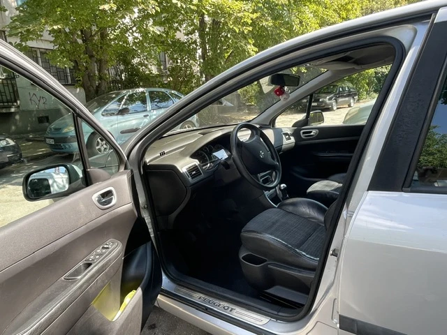 Peugeot 307, снимка 6 - Автомобили и джипове - 55595352
