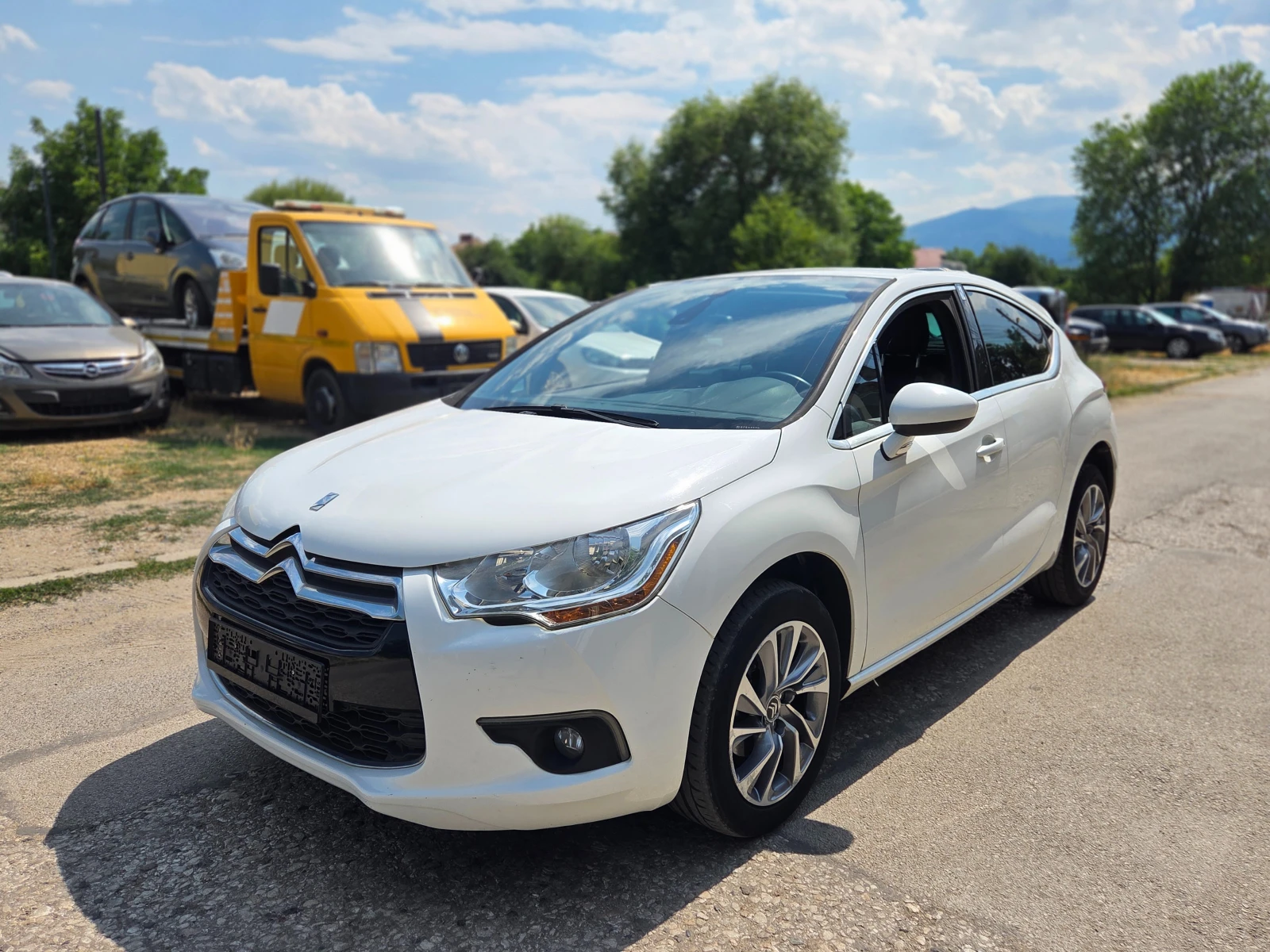 Citroen DS4 1.6 е-HDI NAVI ПЕРФЕКТЕН , снимка 1