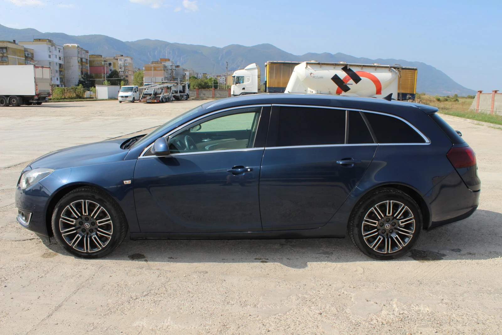 Opel Insignia 2.0D АВТОМАТИК - изображение 9