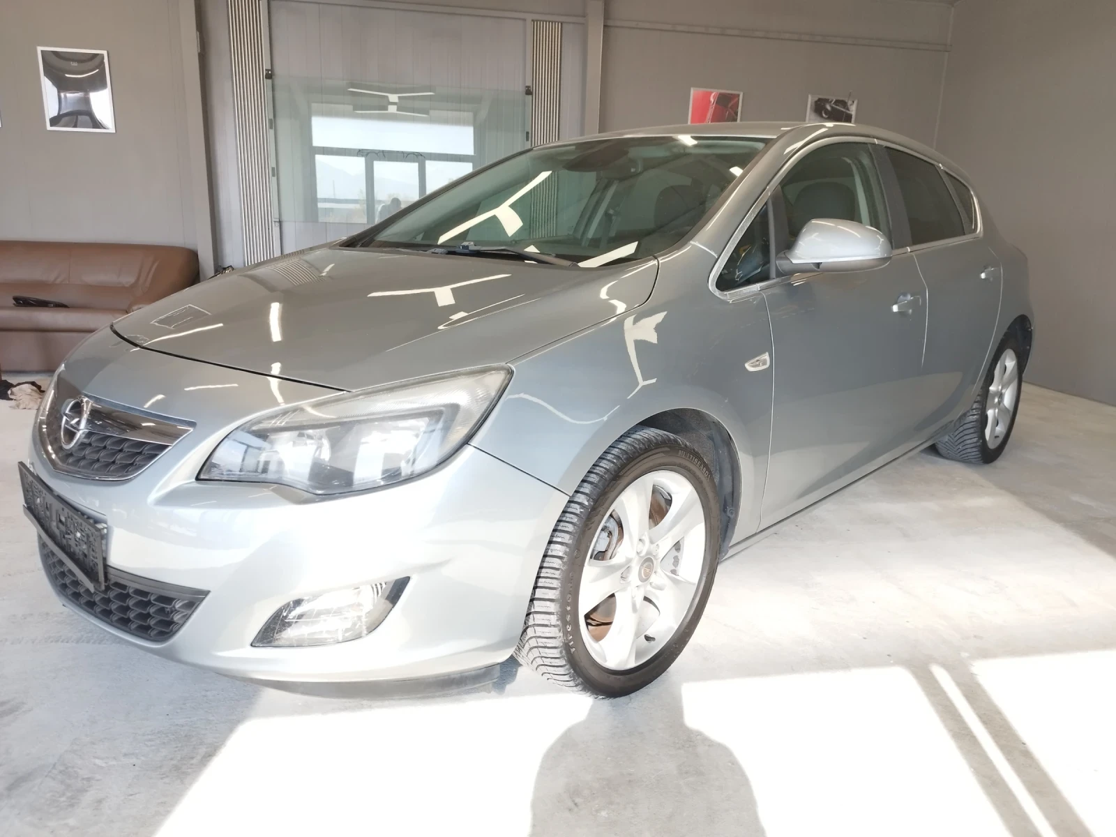 Opel Astra 2.0cdti Automatic euro5B - изображение 6