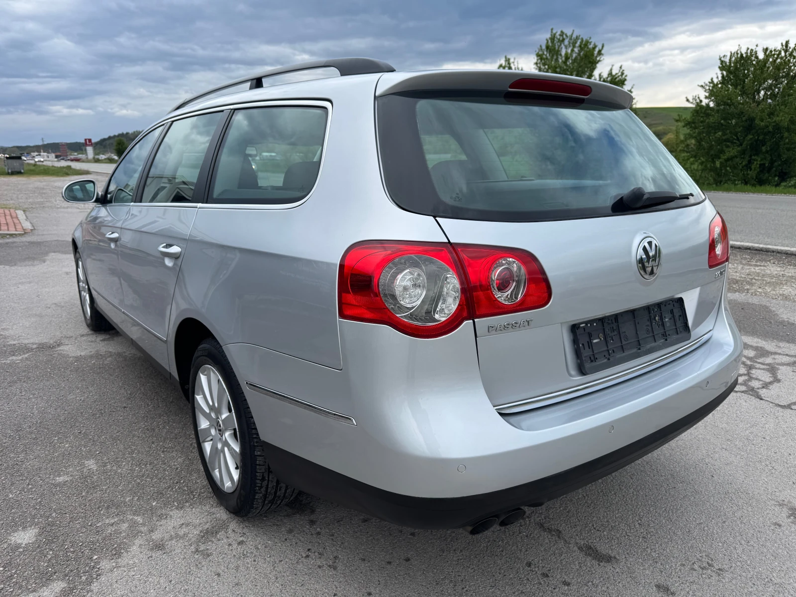 VW Passat 2.0TDI-CommonRail - изображение 4