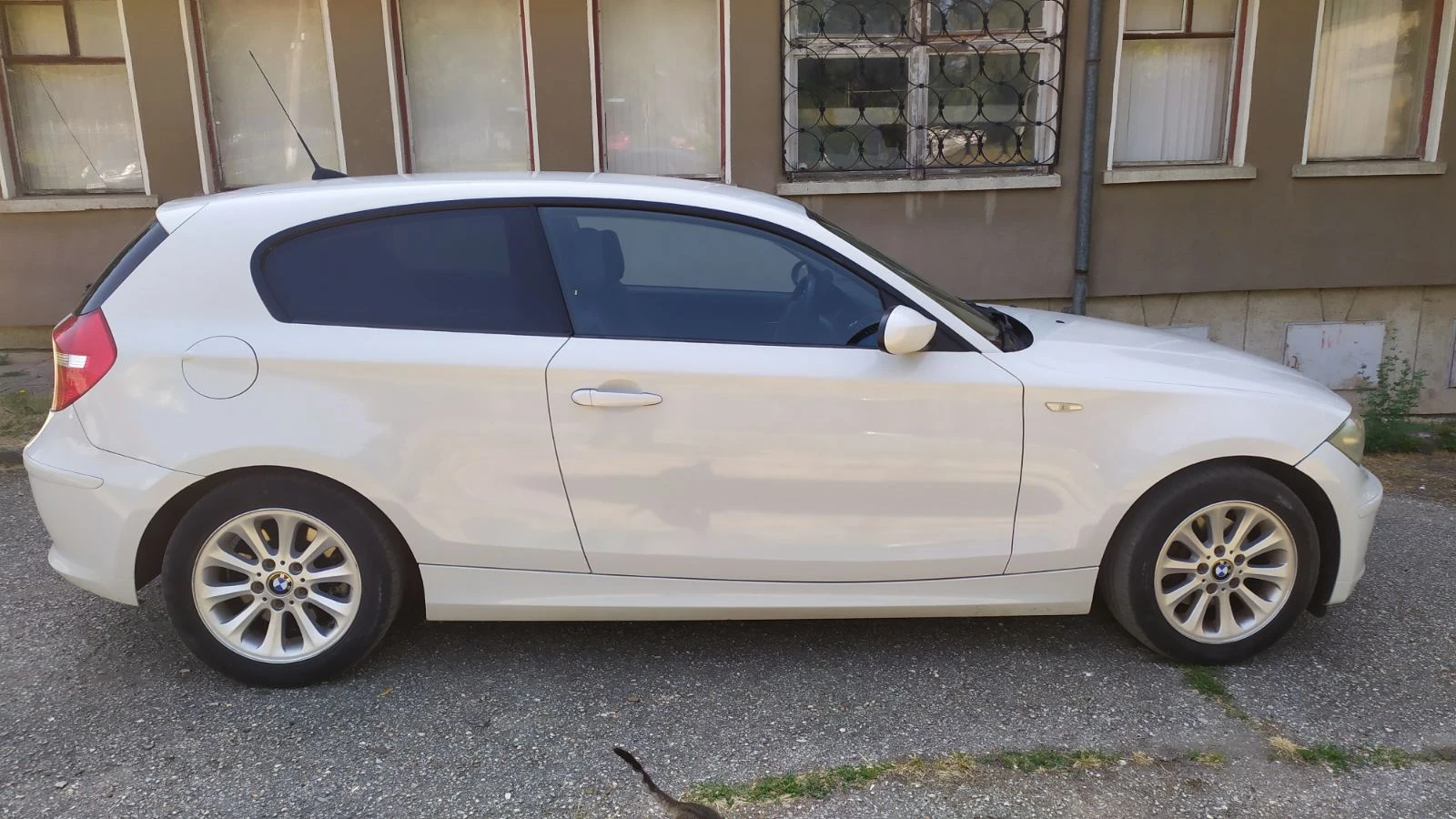 BMW 118  - изображение 5