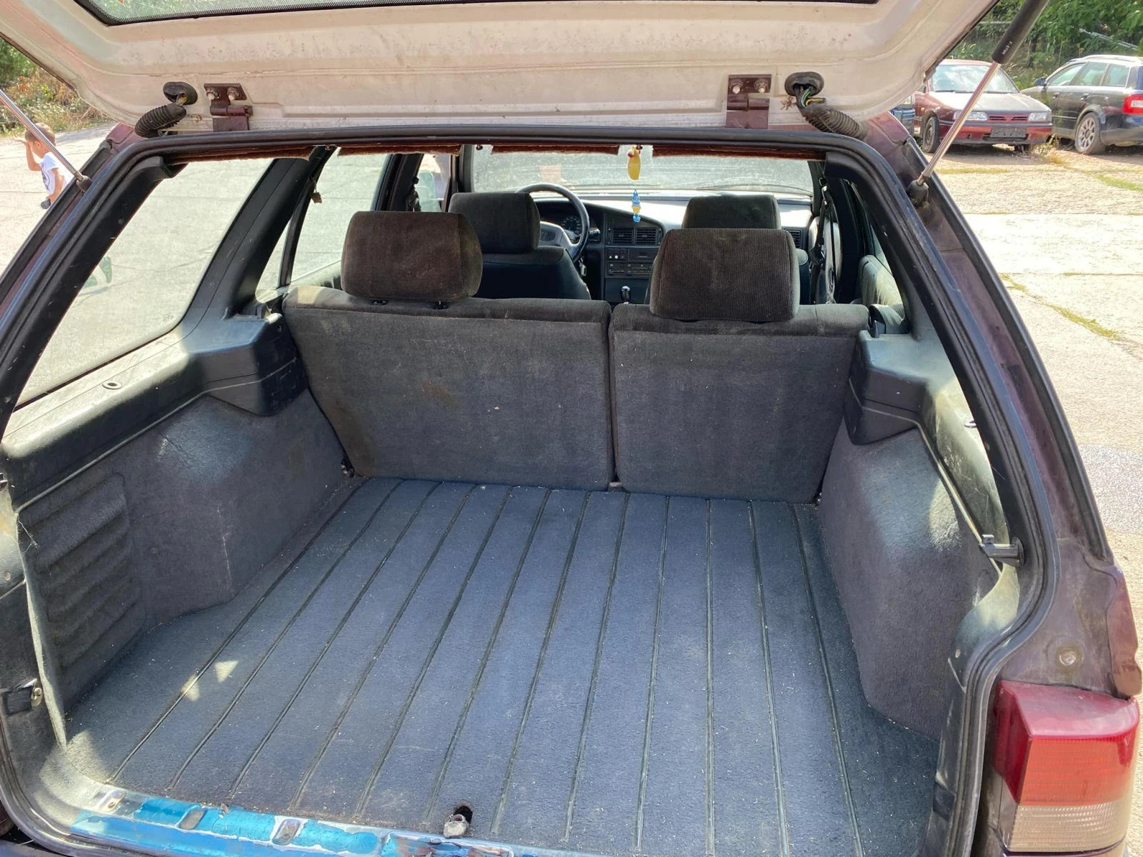 Peugeot 405 1.8 бензин - изображение 4