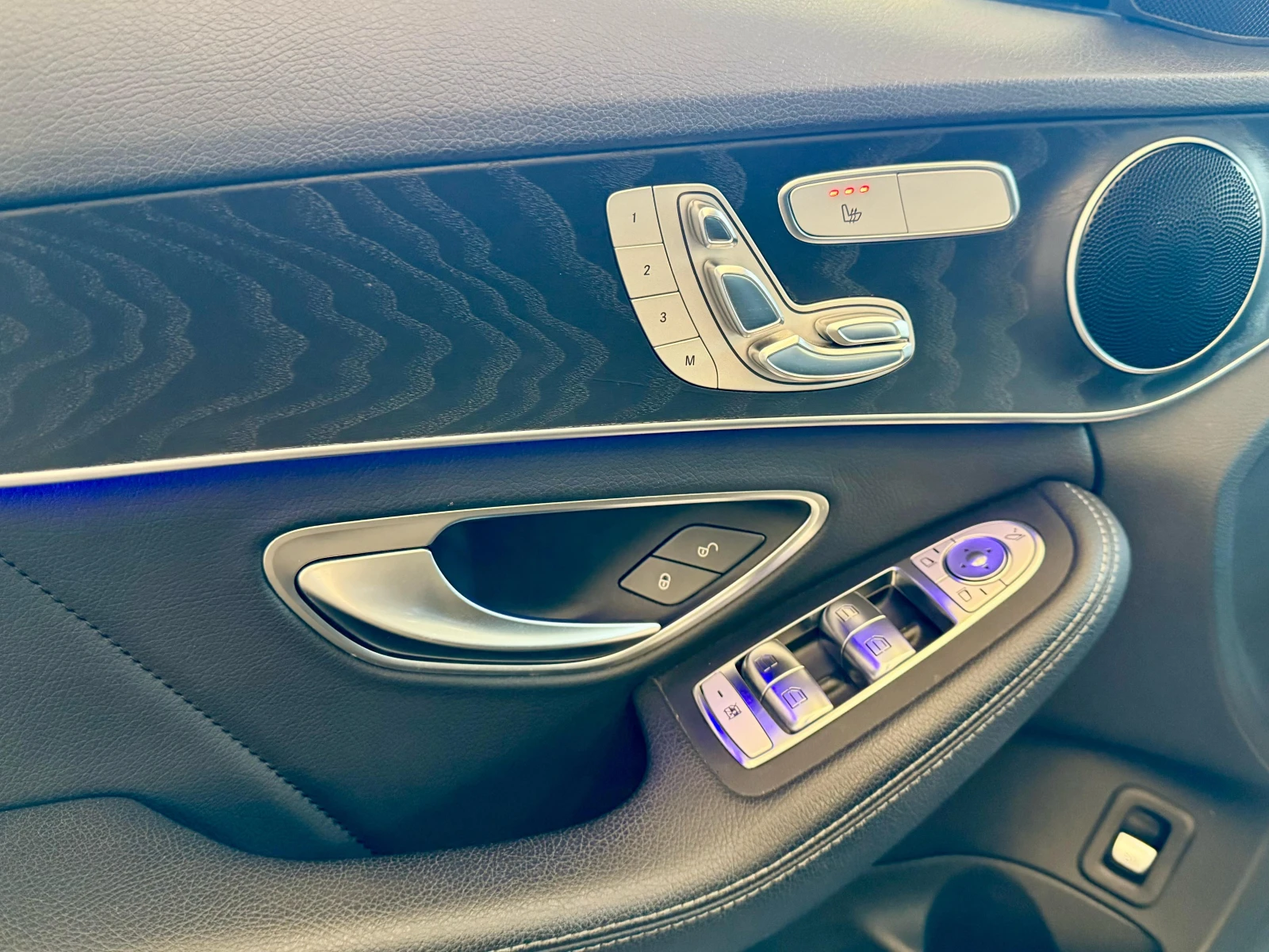 Mercedes-Benz C 200 AMG* MagicSky* Лизинг* Подгрев - изображение 7