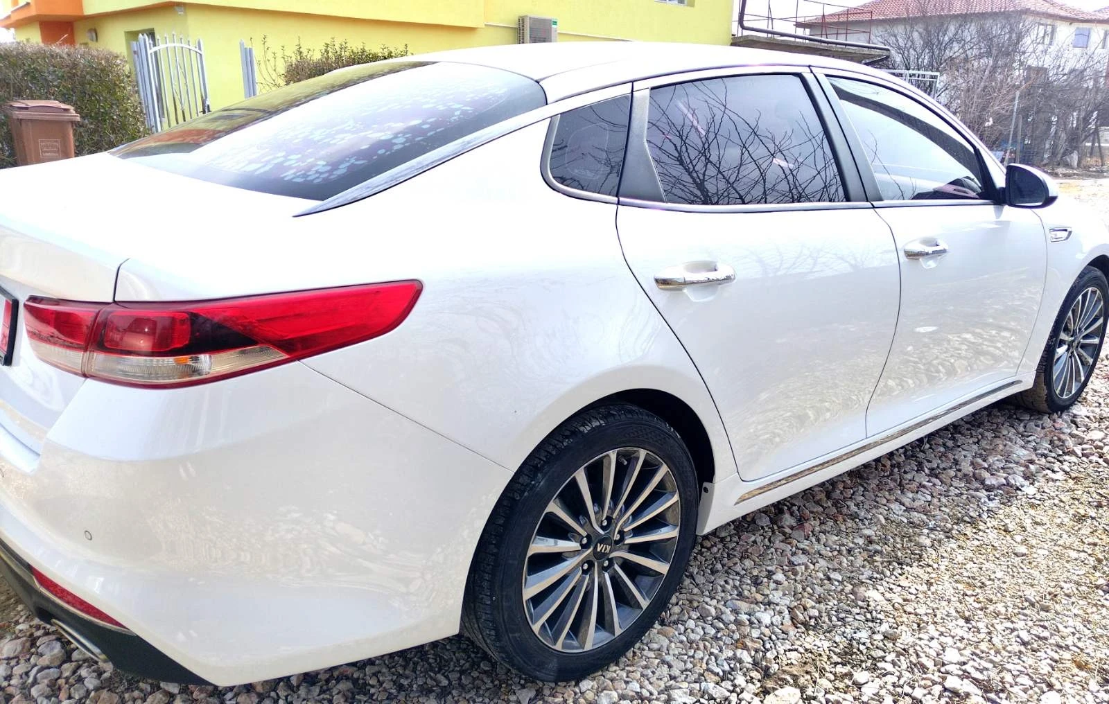 Kia K5 | Mobile.bg   12