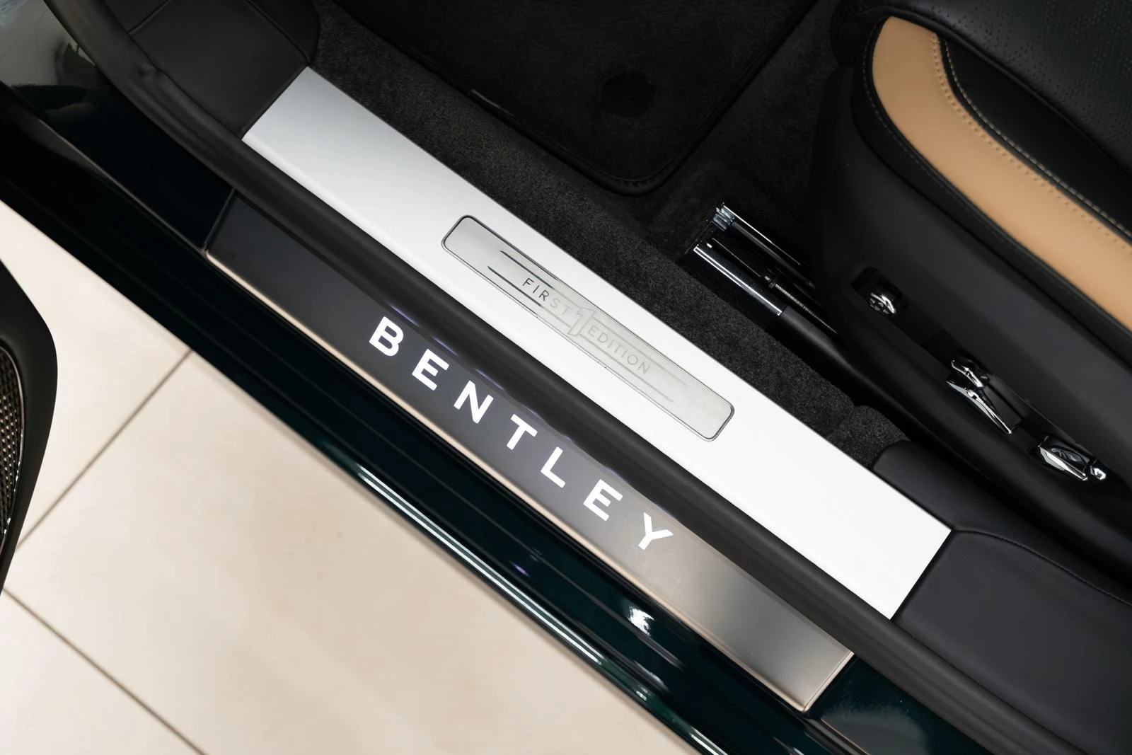 Bentley Flying Spur SPEED V8 HYBRID/FIRST EDITION/CARBON/NAIM/ - изображение 10