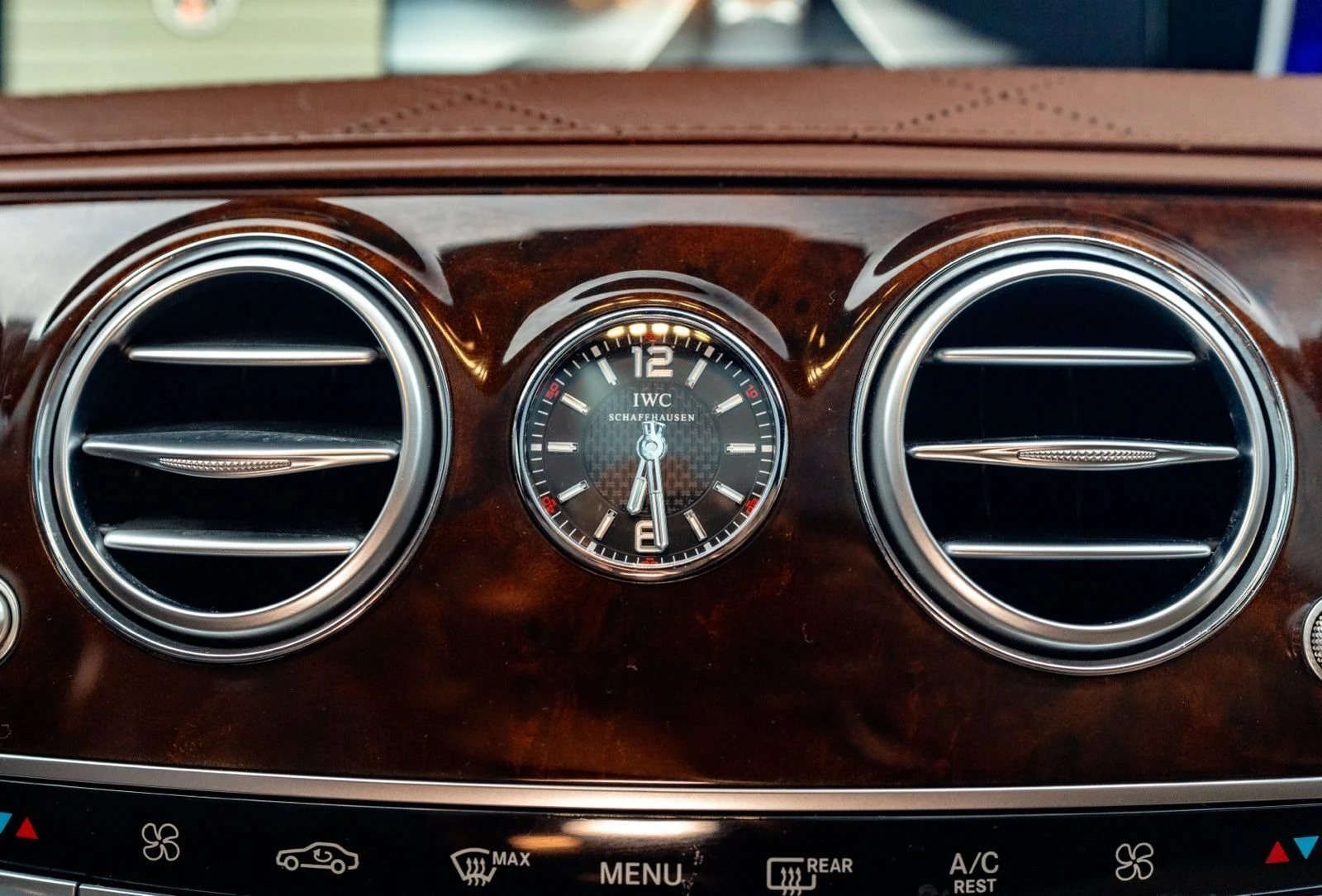 Mercedes-Benz S 600 MAYBACH С РЕГИСТРАЦИЯ & АВТО КРЕДИТ, снимка 11 - Автомобили и джипове - 53751035