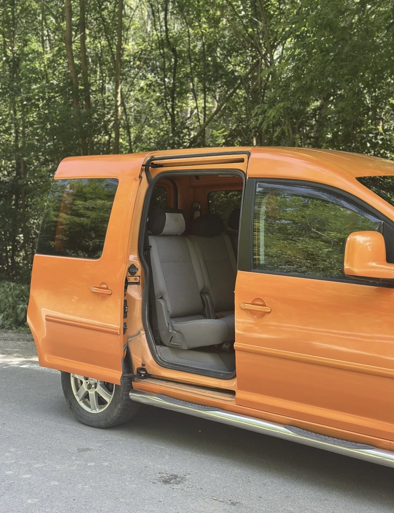 VW Caddy Caddy 1.9 TDI 75кс, снимка 5 - Автомобили и джипове - 53757669