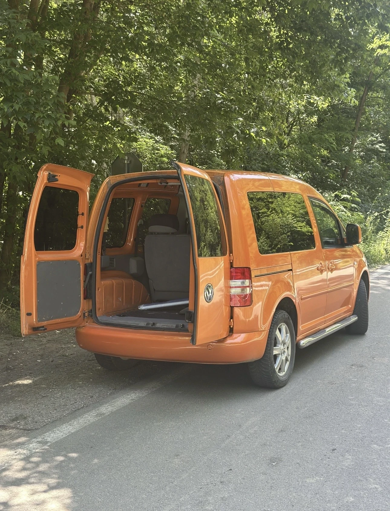 VW Caddy Caddy 1.9 TDI 75кс, снимка 6 - Автомобили и джипове - 53757669