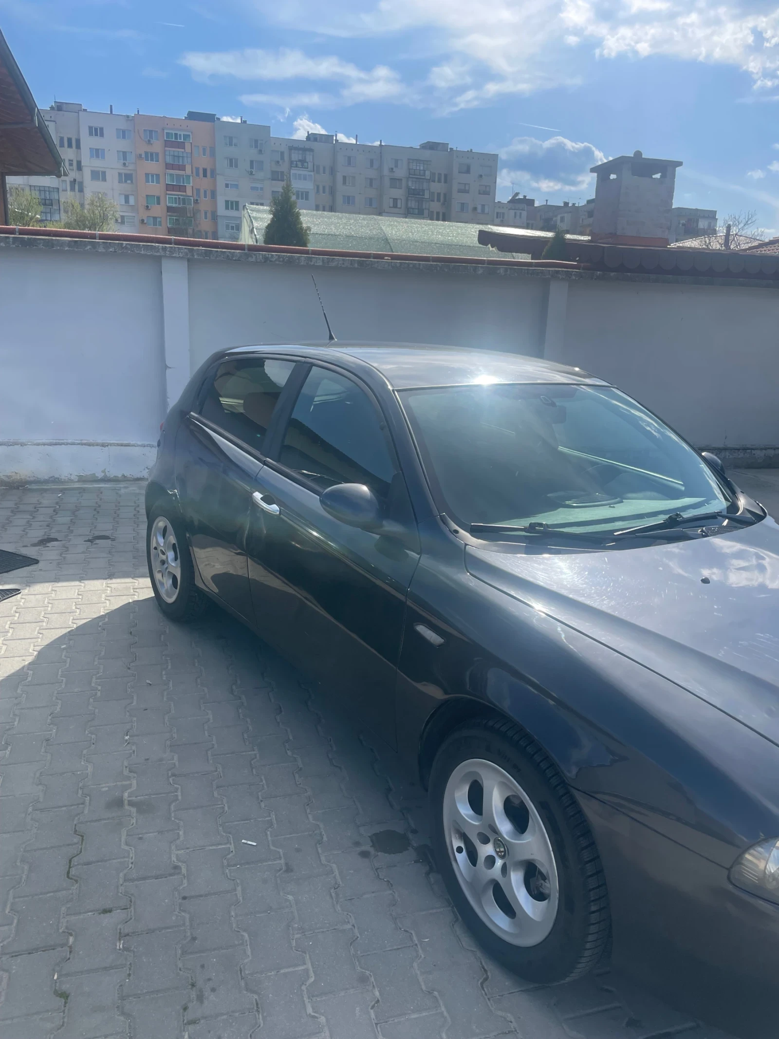 Alfa Romeo 147, снимка 6 - Автомобили и джипове - 54173630