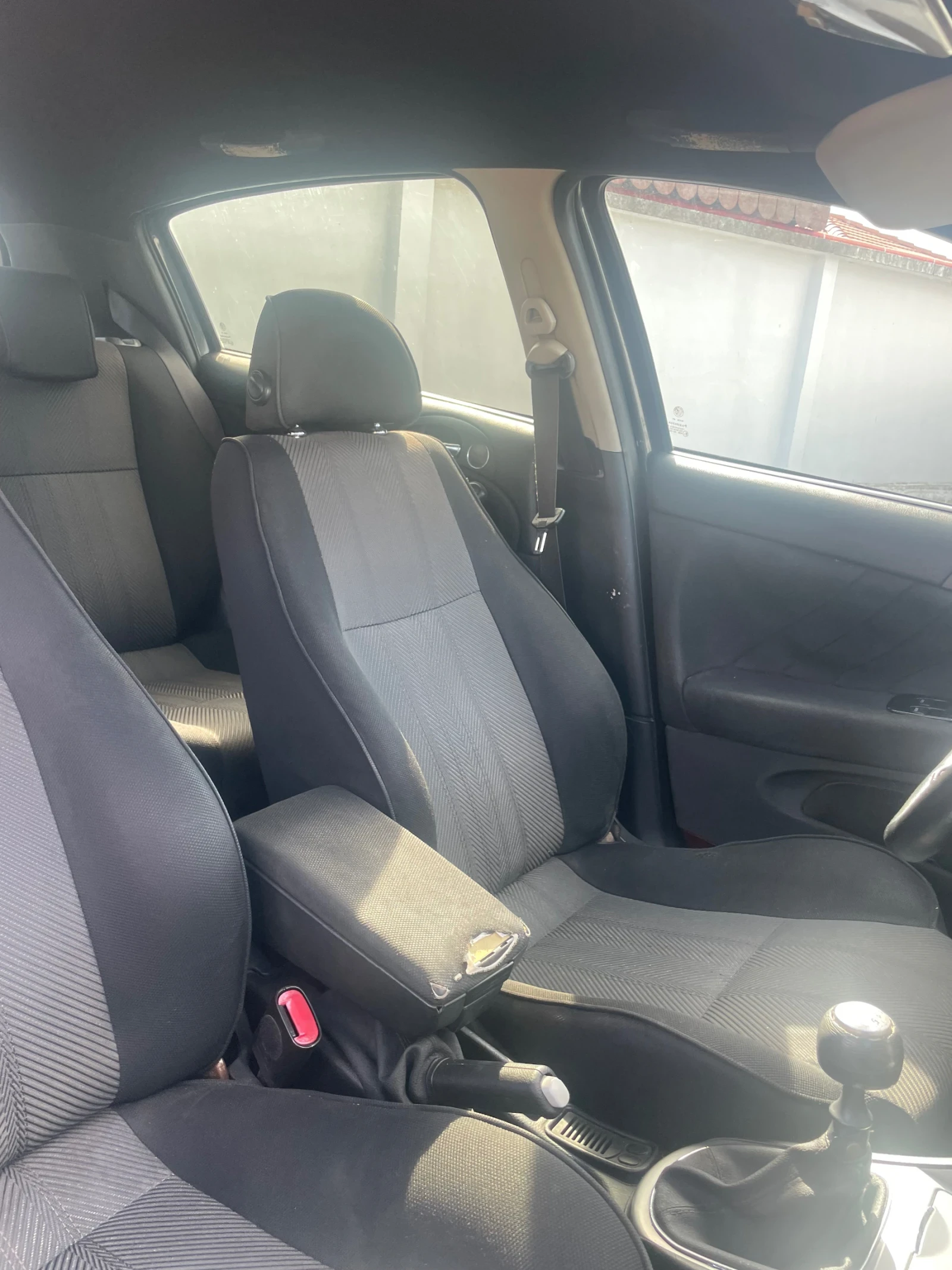 Alfa Romeo 147, снимка 9 - Автомобили и джипове - 54173630