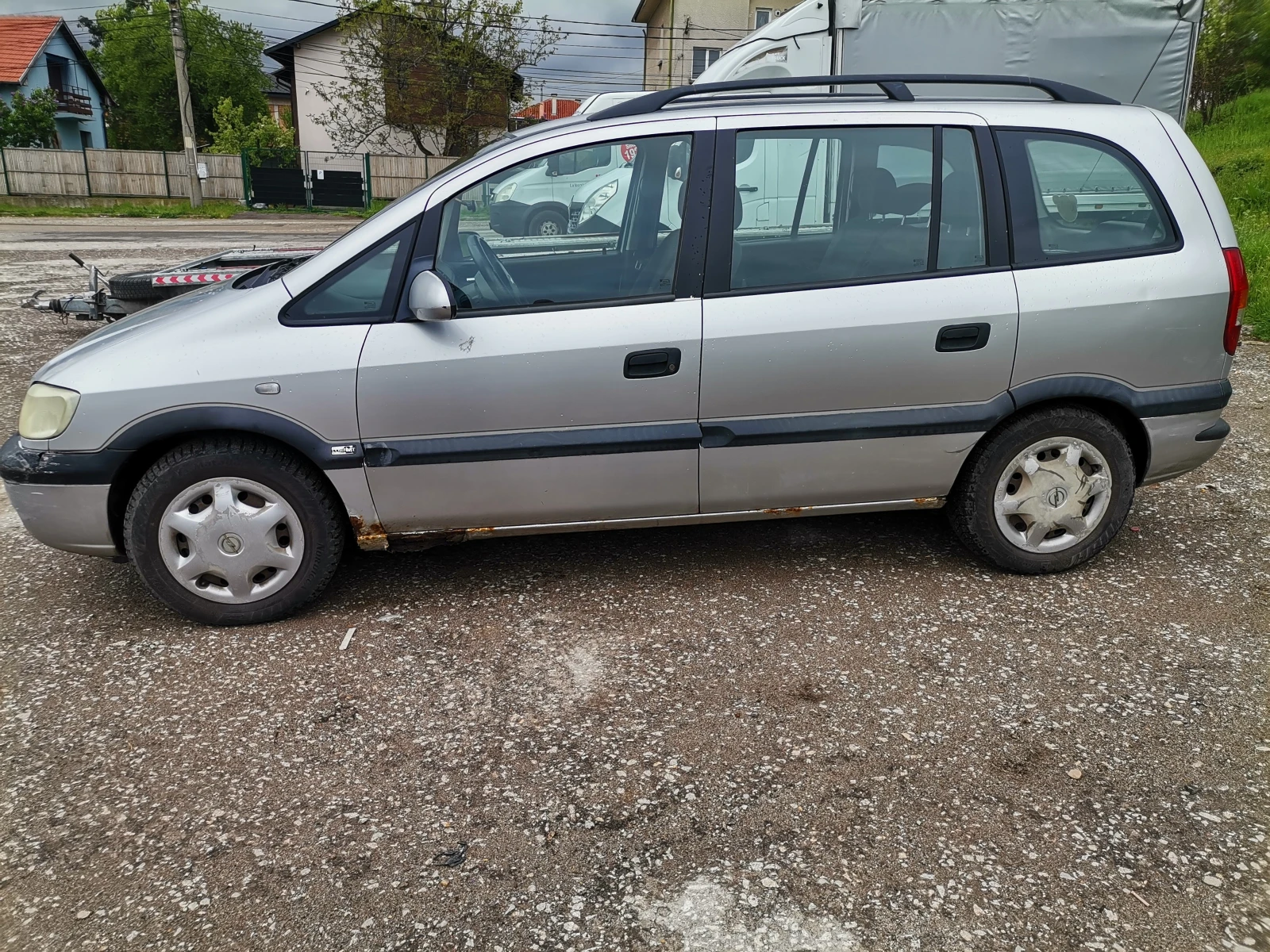 Opel Zafira, снимка 9 - Автомобили и джипове - 54446596