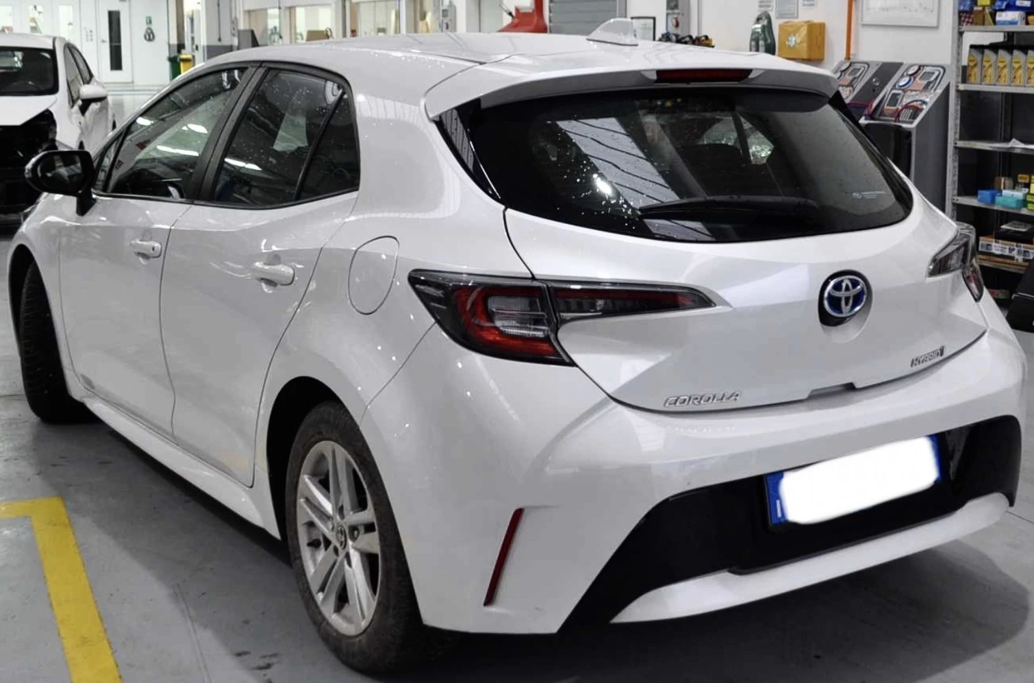 Toyota Corolla Business | Mobile.bg � ����������� 4