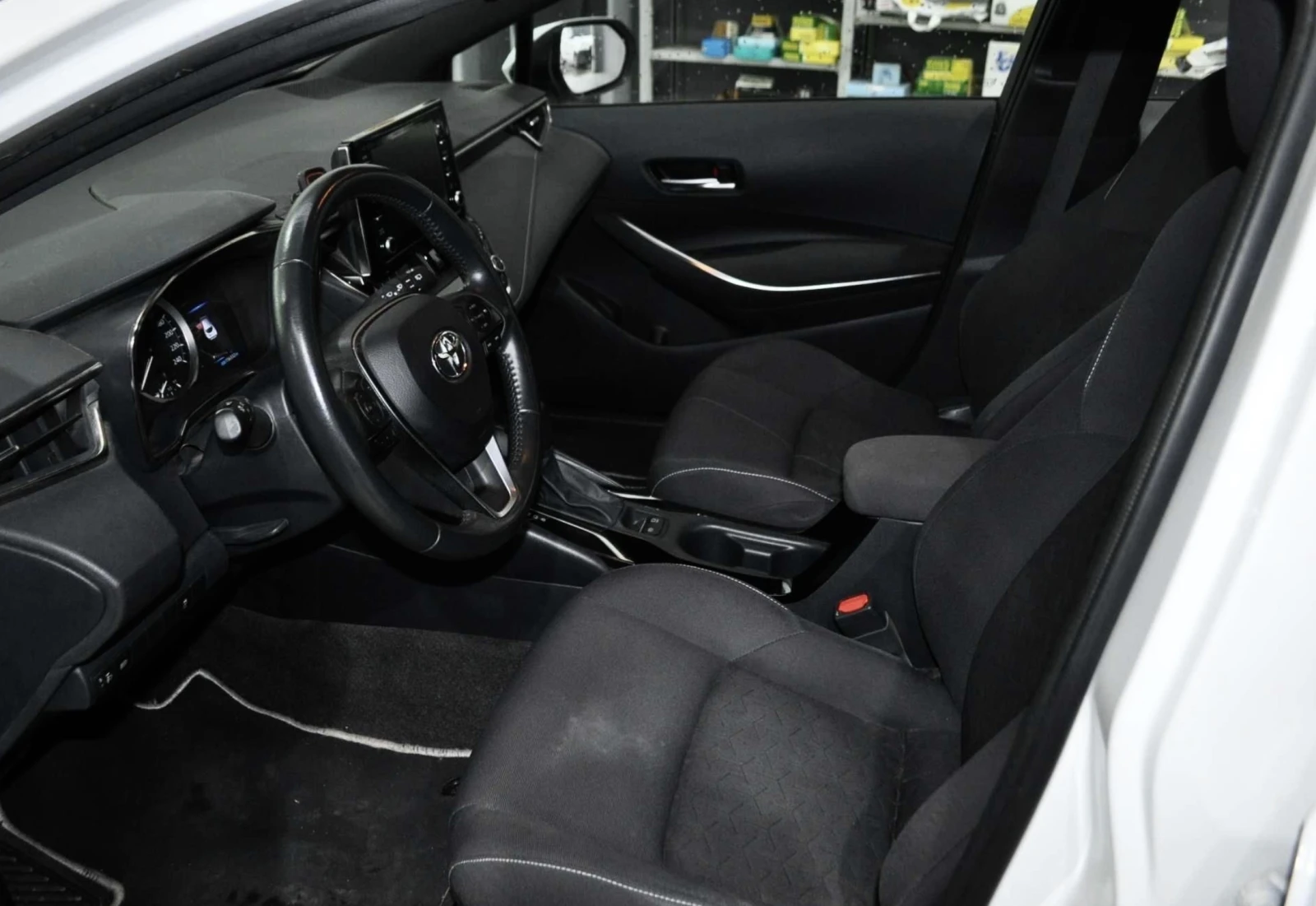 Toyota Corolla Business | Mobile.bg � ����������� 6