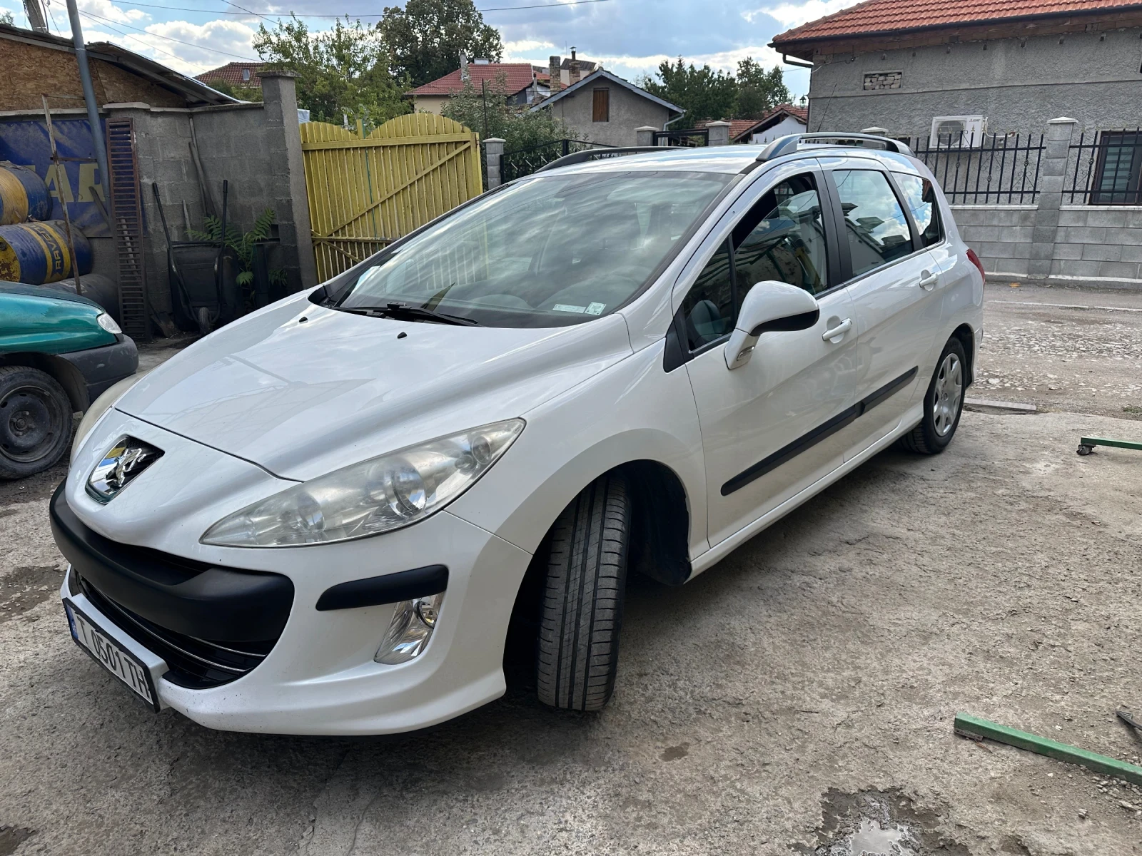 Peugeot 308 SW, снимка 9 - Автомобили и джипове - 54593397