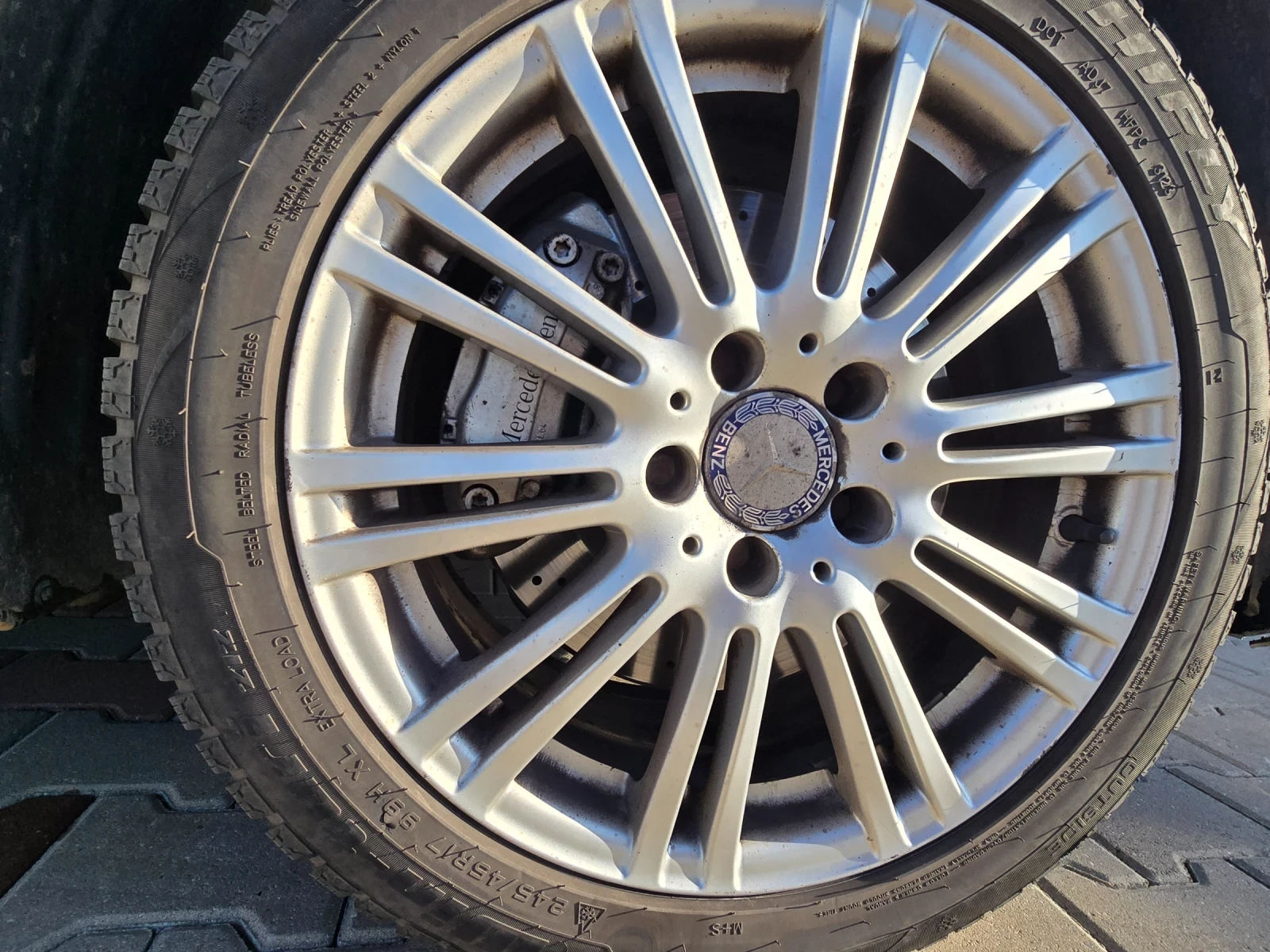 Mercedes-Benz E 220, снимка 9 - Автомобили и джипове - 54751760