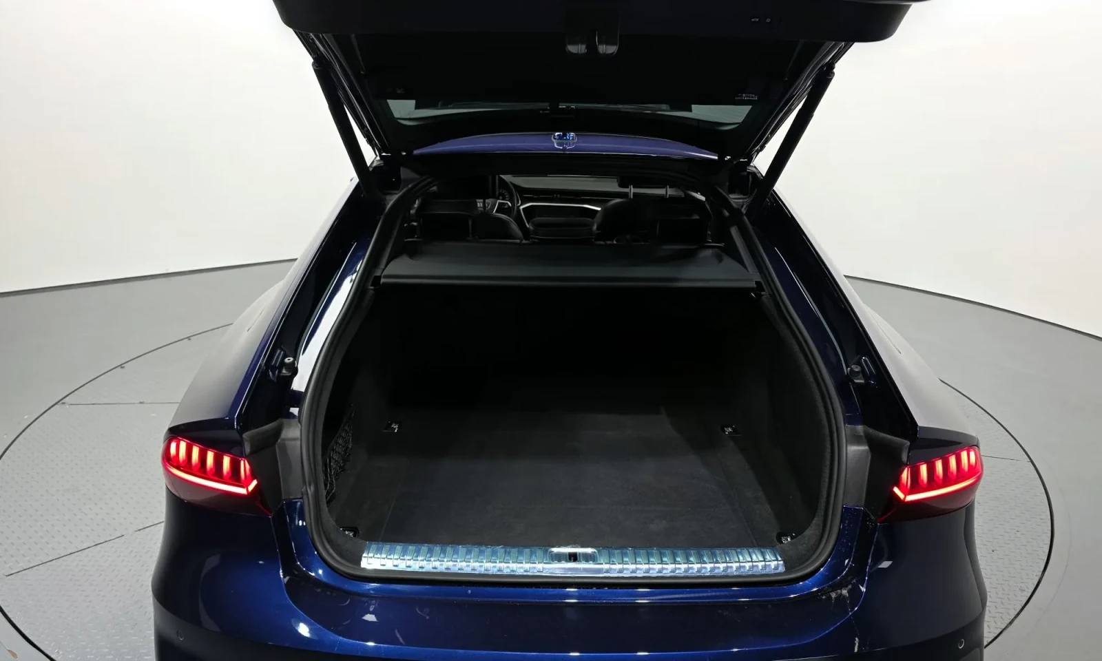 Audi A7 55 TFSI| ���������| HeadsUp| 4-ZoneAC| 360| ����� | Mobile.bg � ����������� 17