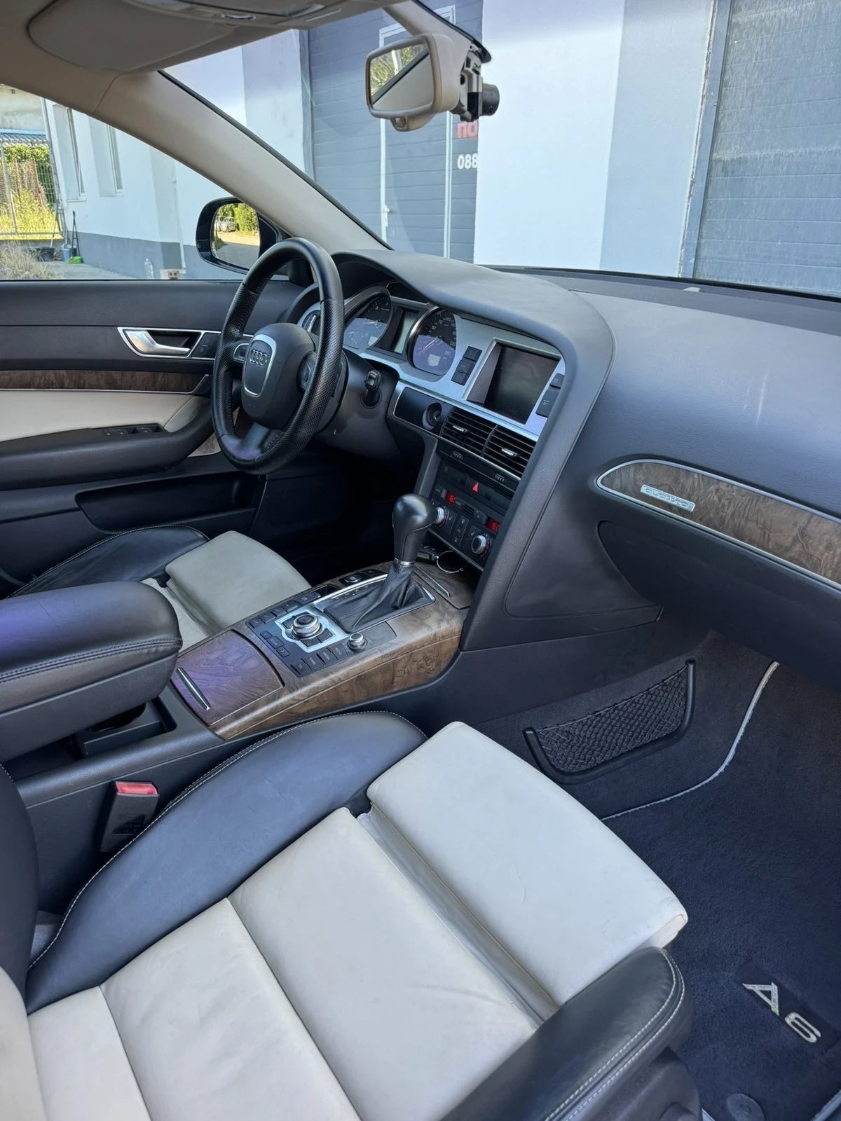 Audi A6 3.0TDi 239к.с * Face-Lift* * Key-LessGo* , снимка 11 - Автомобили и джипове - 54910519
