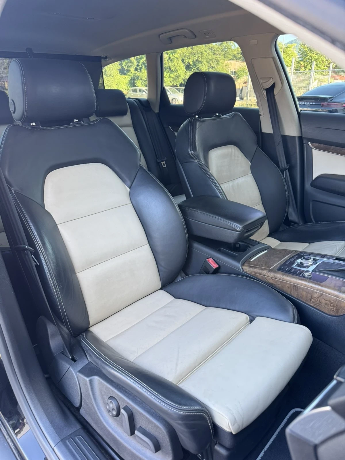 Audi A6 3.0TDi 239к.с * Face-Lift* * Key-LessGo* , снимка 13 - Автомобили и джипове - 54910519