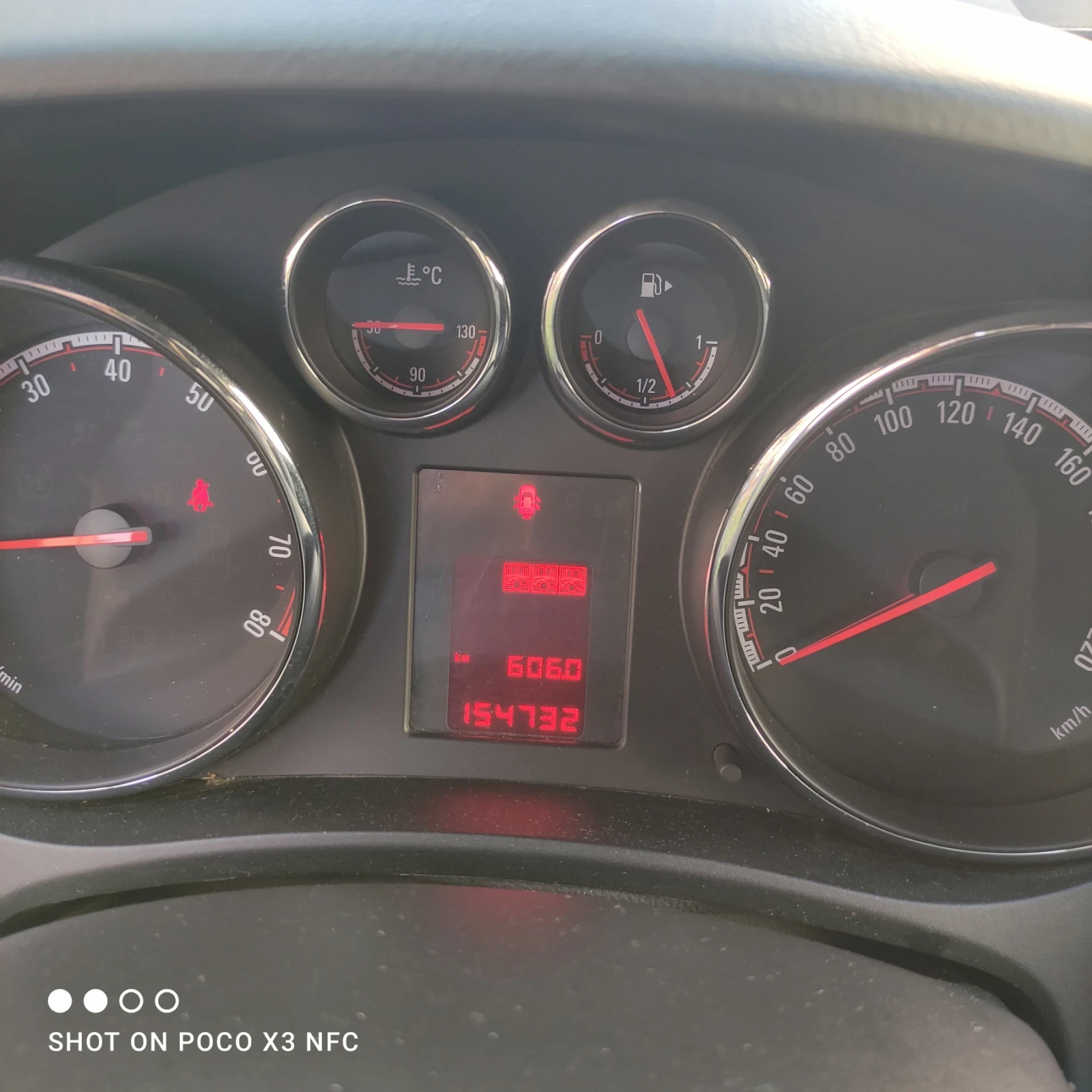 Opel Meriva 1.4 блутут, хендсфри, аукс, автопилот , снимка 12 - Автомобили и джипове - 55000390