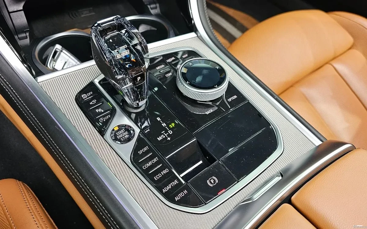 BMW 840 M Sports | B&WILKINS | DISPLAY KEY | LASER, снимка 10 - Автомобили и джипове - 55075425