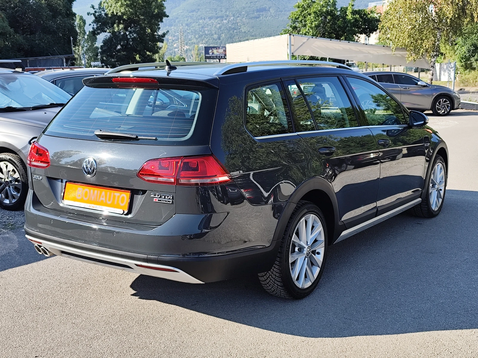 VW Golf 2.0TDi* ALLTRACK* NAVI* EURO 6B* 4X4, снимка 4 - Автомобили и джипове - 55357233