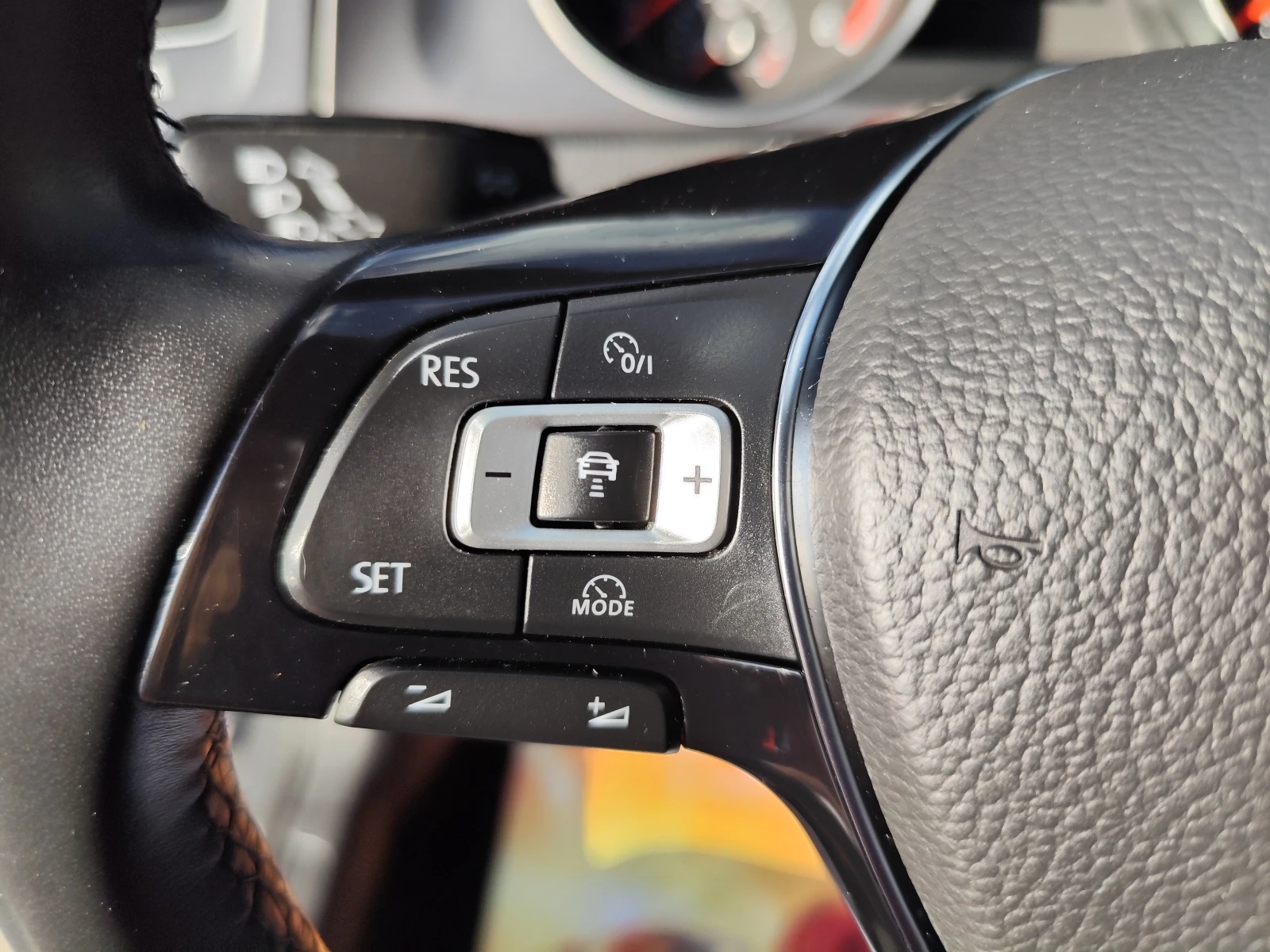 VW Golf 2.0TDi* 4x4* ALLTRACK* NAVI* EURO 6B* , снимка 10 - Автомобили и джипове - 55357233