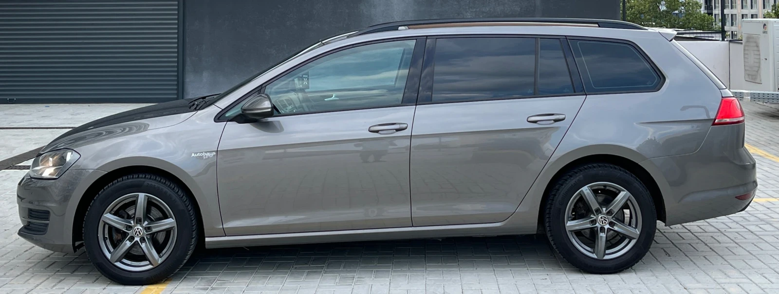 VW Golf Variant 1.6TDI/110/2016Г, снимка 4 - Автомобили и джипове - 55428575