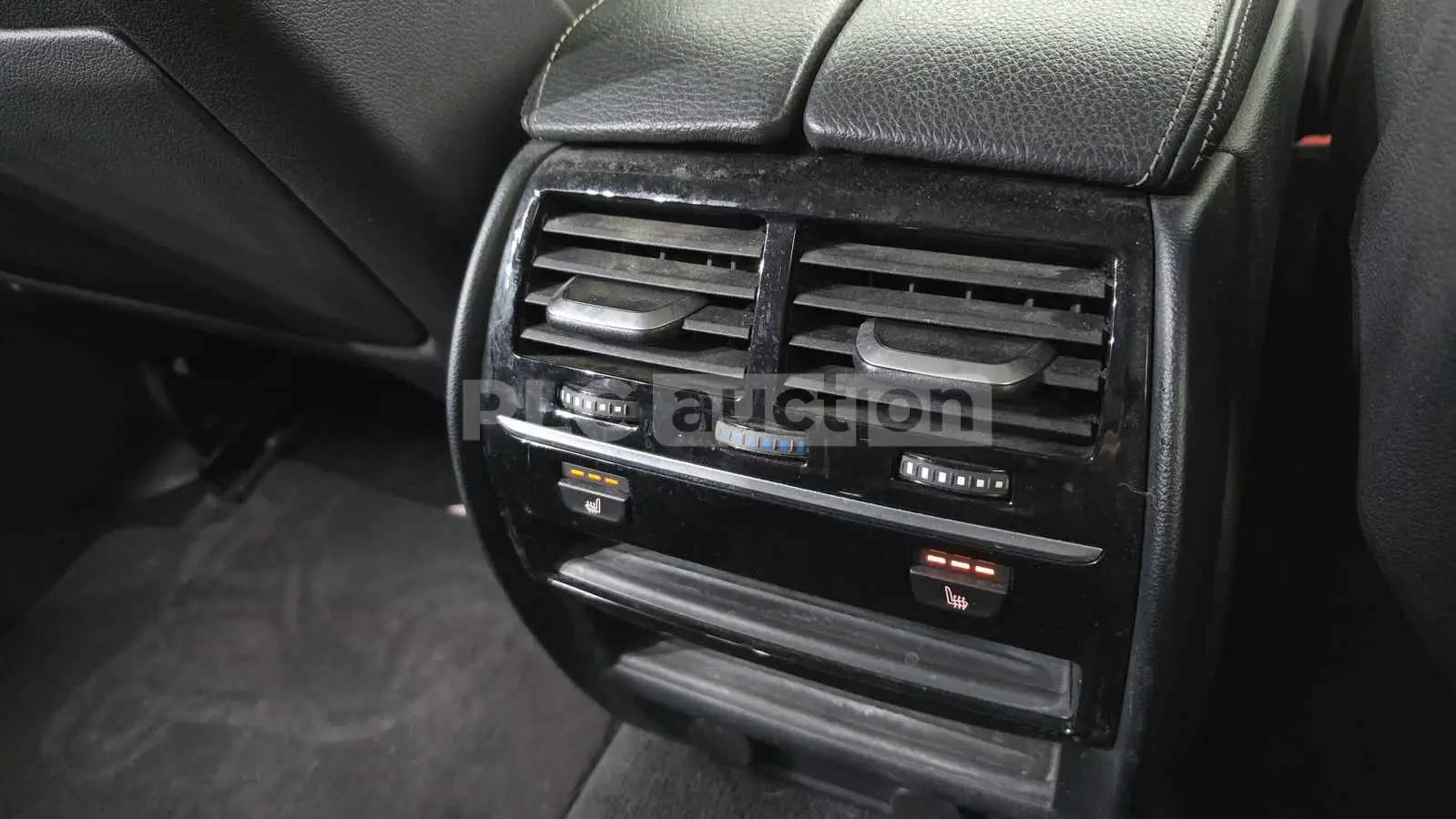 BMW 520 M LUXURY HEAD UP/CAMERA!PANORAMA/, снимка 14 - Автомобили и джипове - 55506653